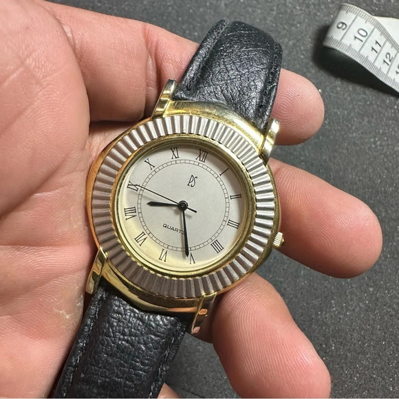 Paul Sebastian Analog Quartz Silver-Gold Tone  38MM Unisex Watch New Battery - Picture 1 of 9